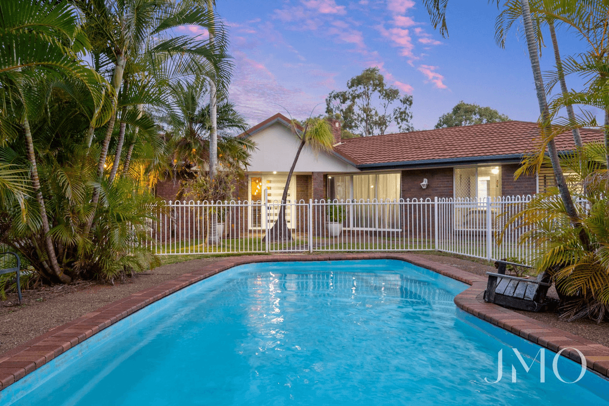 11 Kirk Outlook, Ormeau, QLD 4208