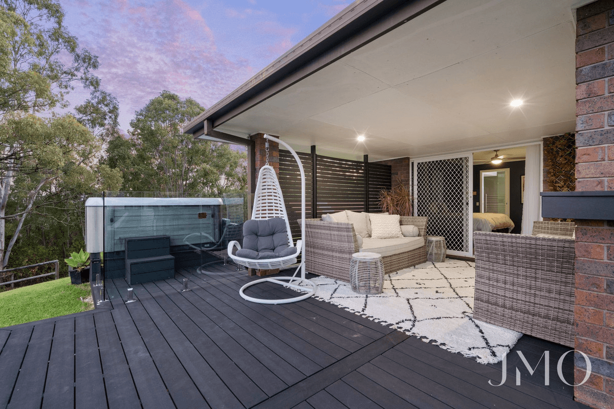 11 Kirk Outlook, Ormeau, QLD 4208