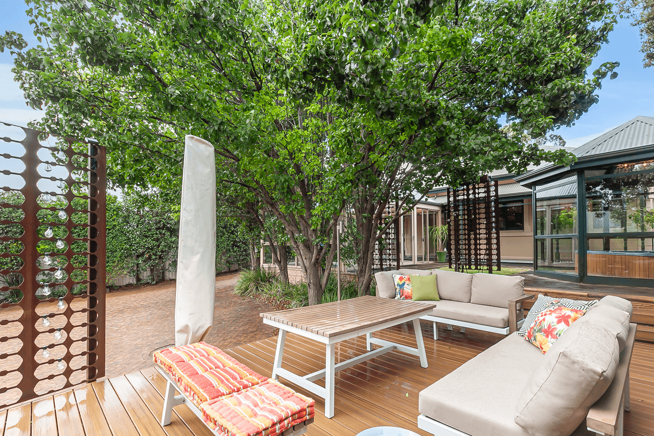 10 Graham Place, PROSPECT, SA 5082