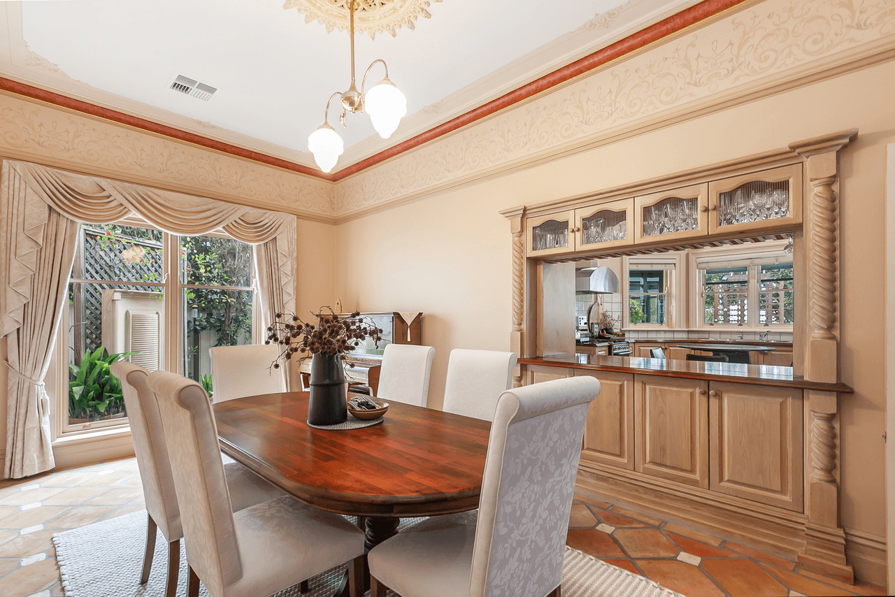 10 Graham Place, PROSPECT, SA 5082