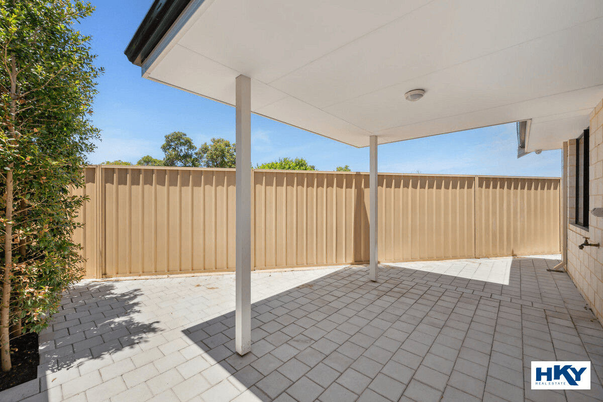 4/17 Sunridge Close, Caversham, WA 6055