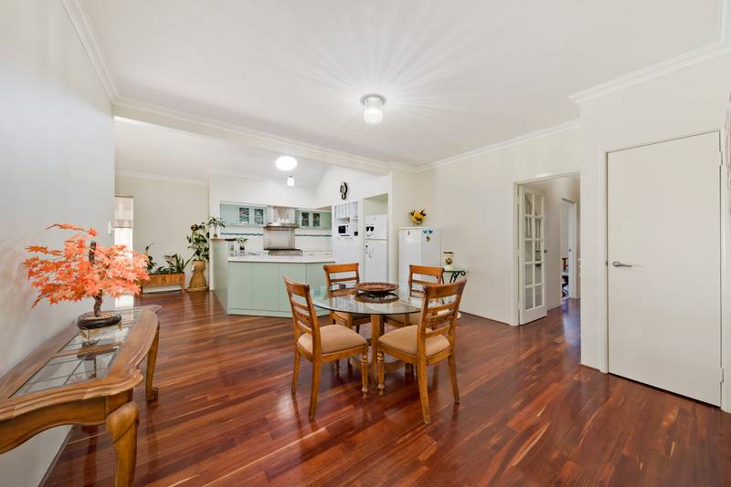 54 Delphine Avenue, DIANELLA, WA 6059