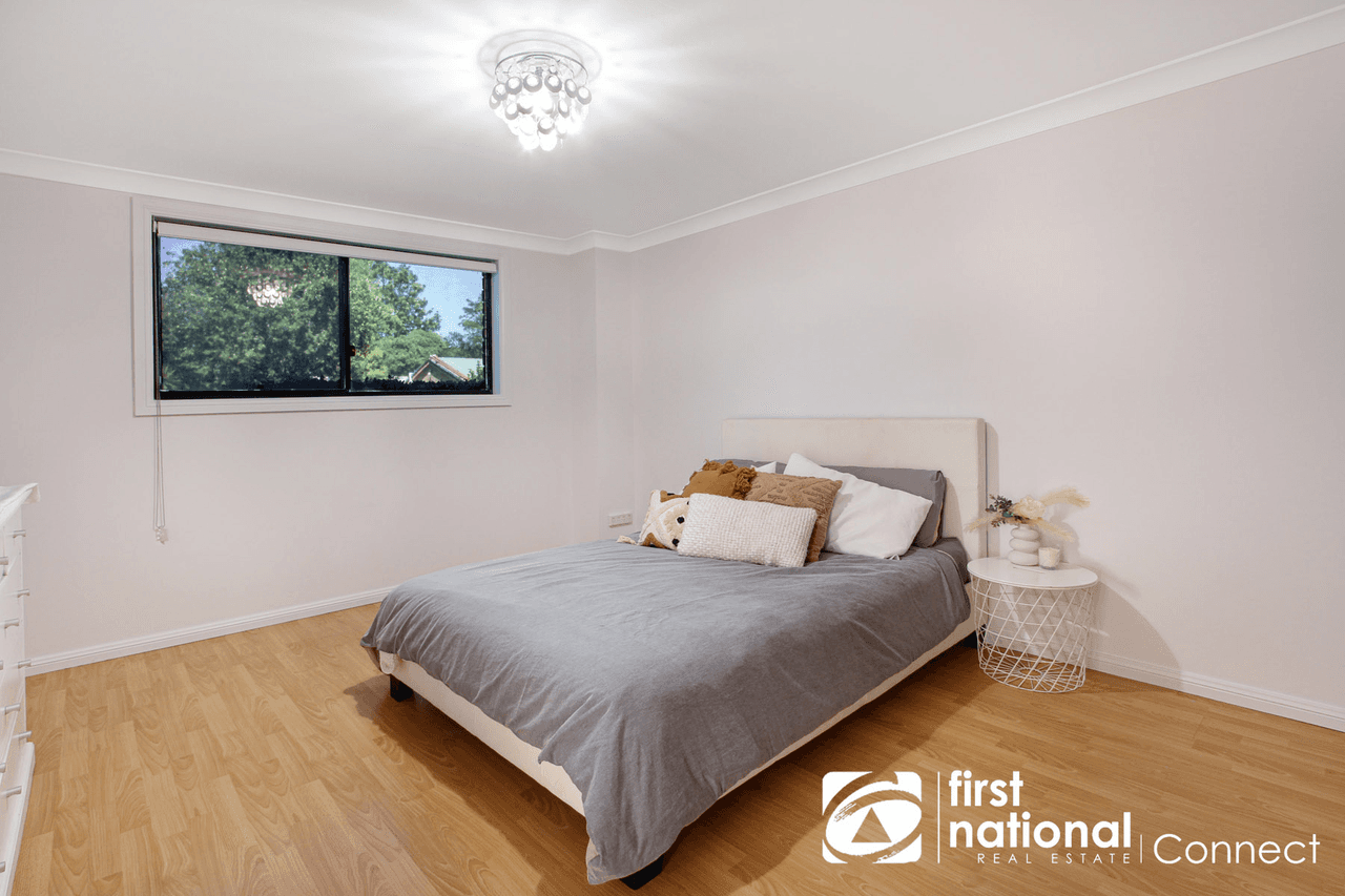 2B Plimsoll Street, MCGRATHS HILL, NSW 2756