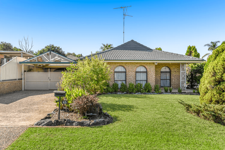 45 Hamlet Crescent, ROSEMEADOW, NSW 2560