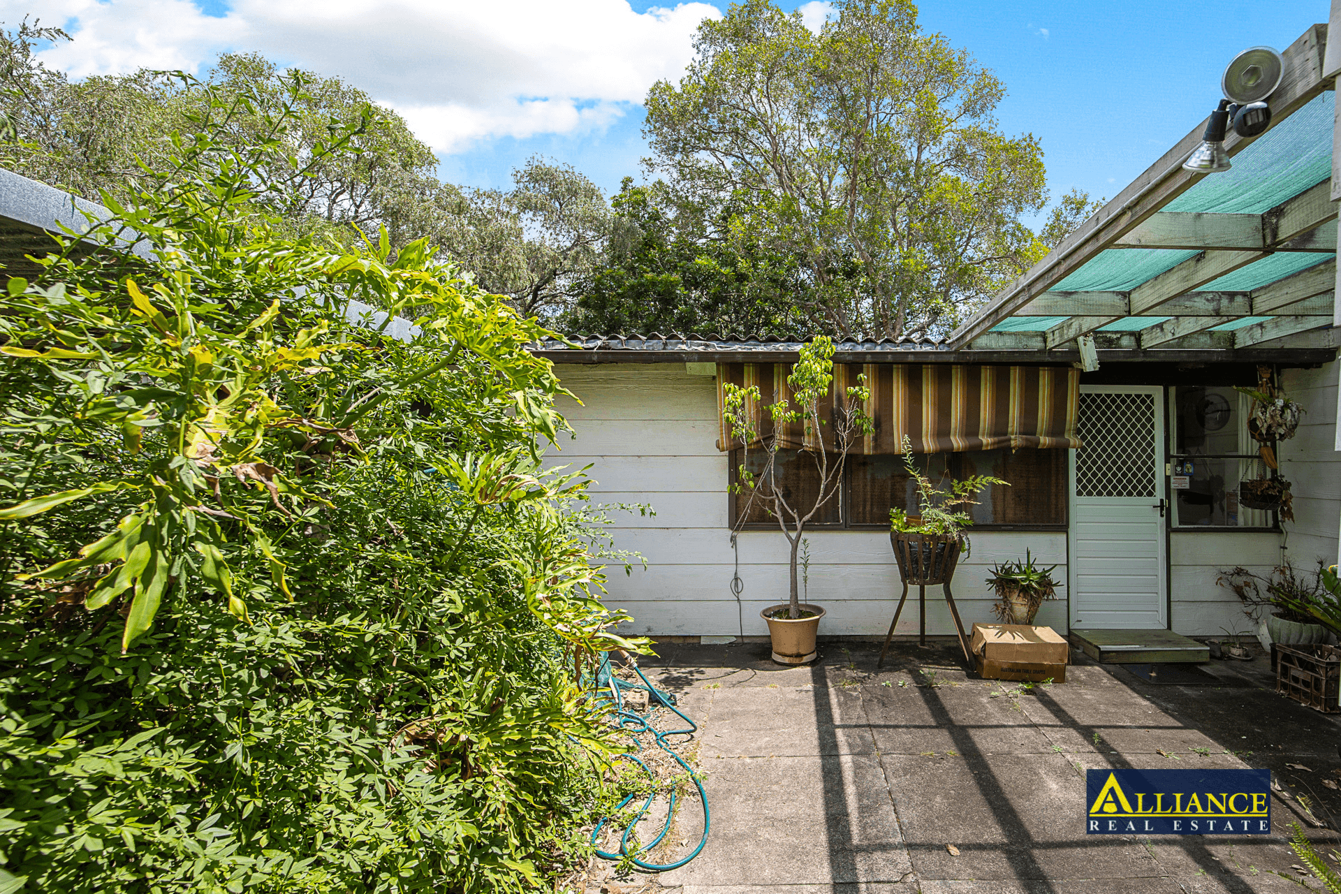 176 Rex Road, Georges Hall, NSW 2198