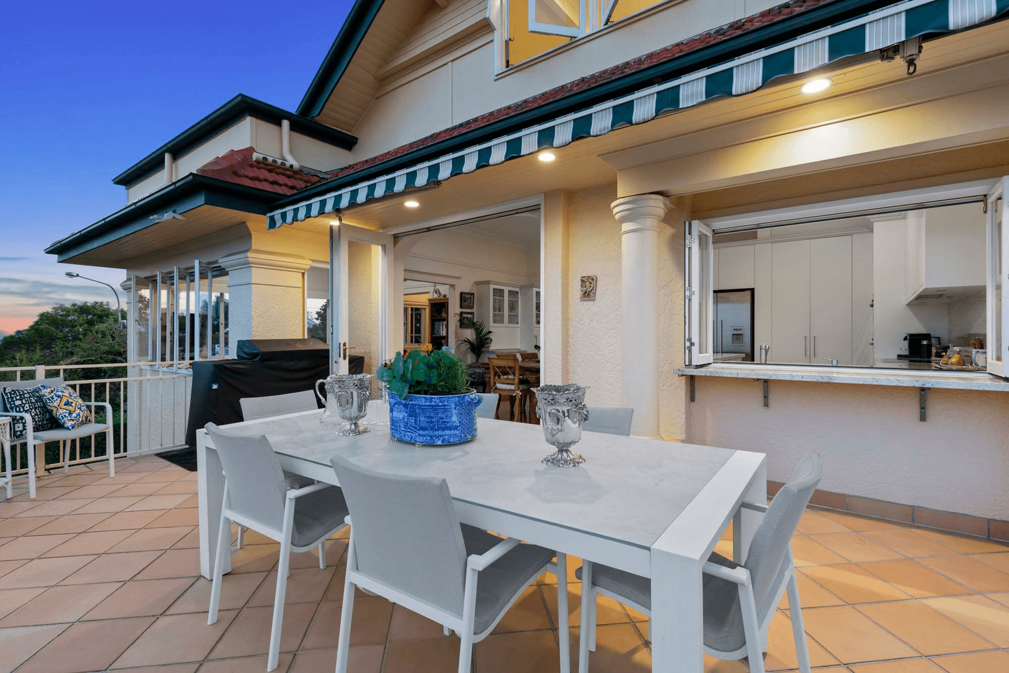 2 Eakin Lane, PADDINGTON, QLD 4064