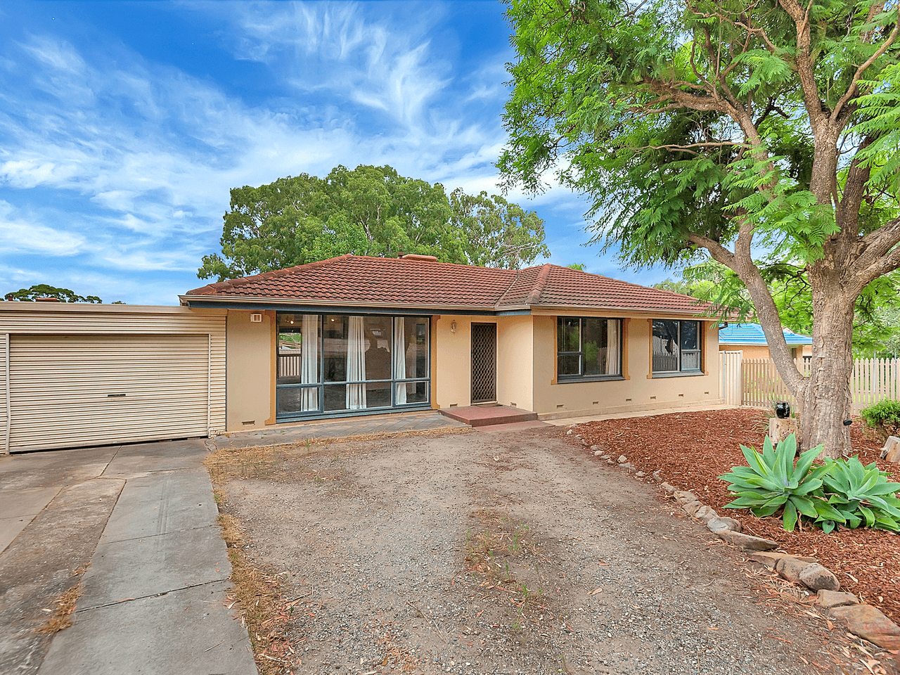 4 Mistletoe Terrace, TEA TREE GULLY, SA 5091