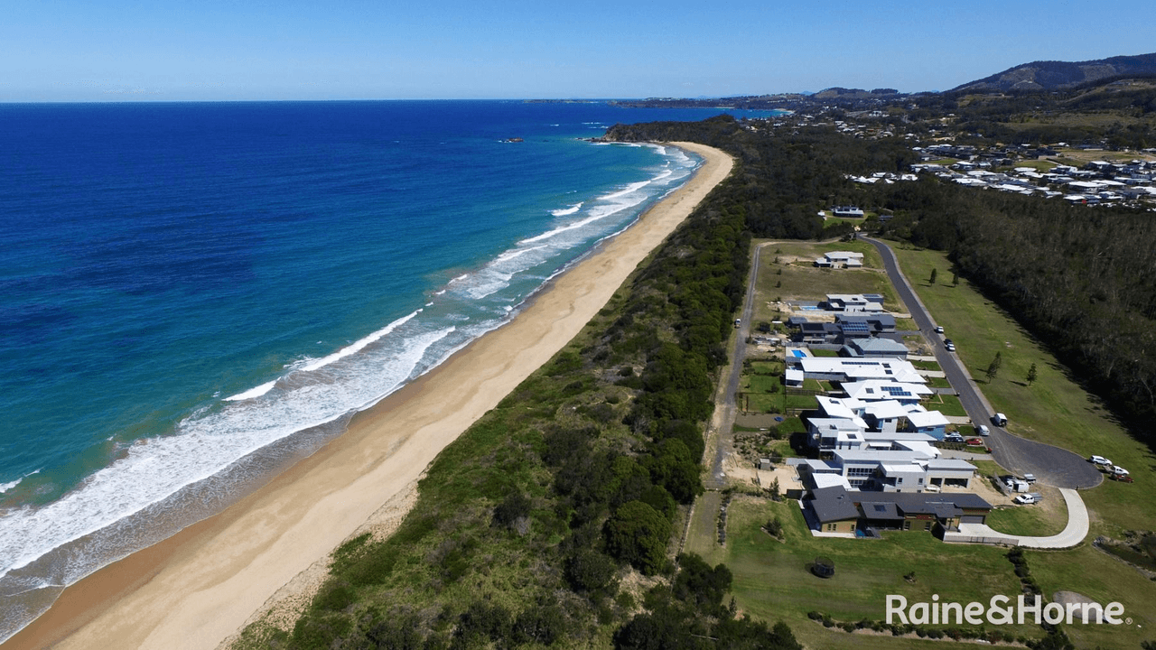 4/1 Beach Way, SAPPHIRE BEACH, NSW 2450