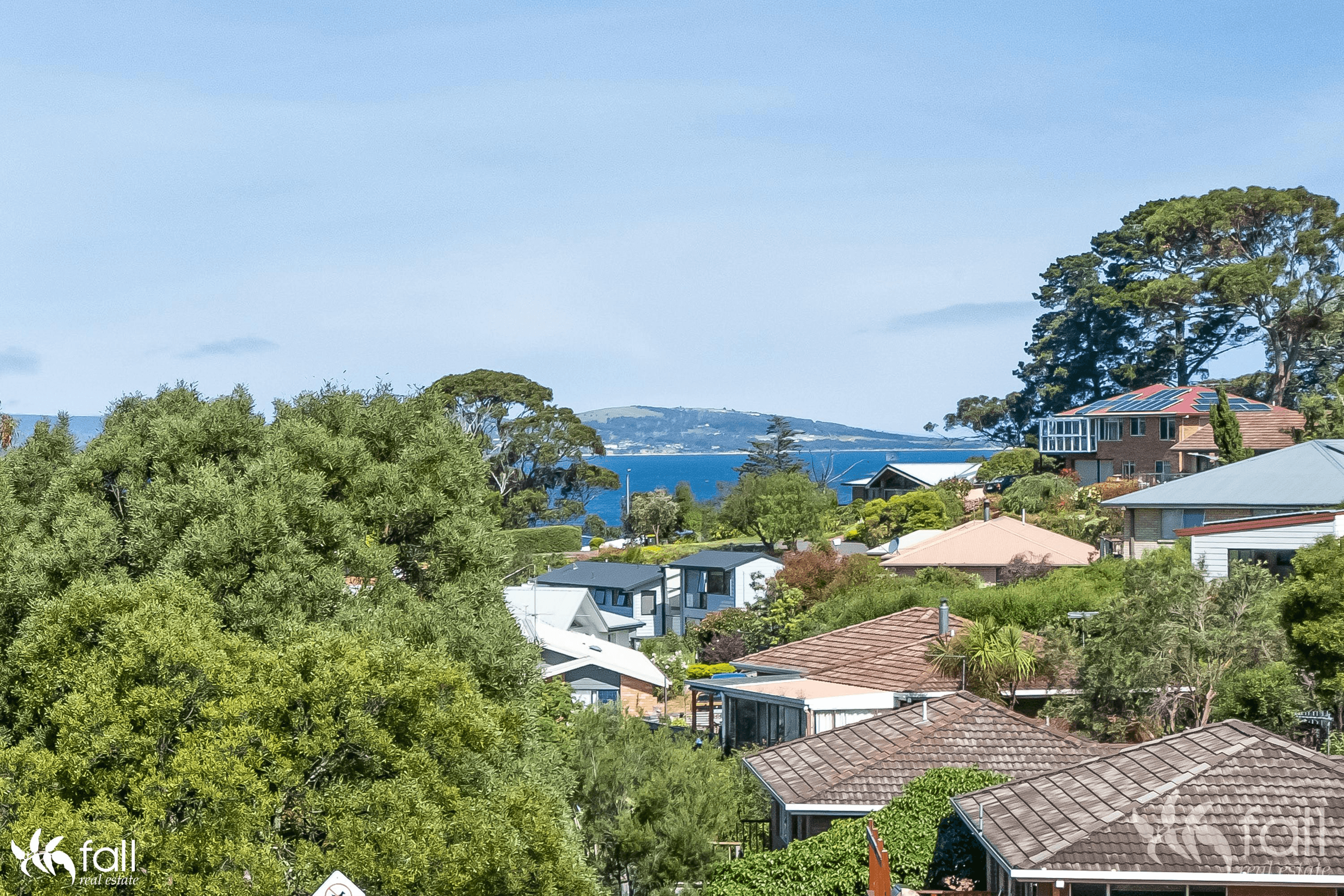 32 Mirramar Park, BLACKMANS BAY, TAS 7052