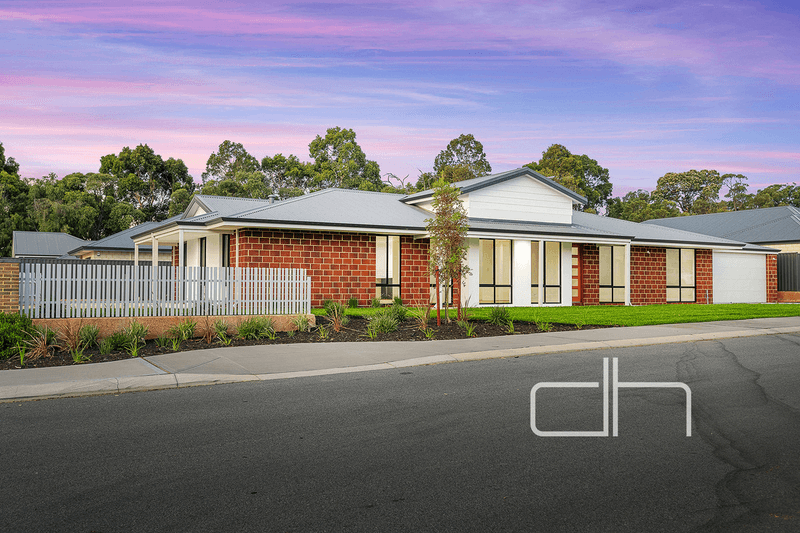 17 Treetop Vista, Bullsbrook, WA 6084