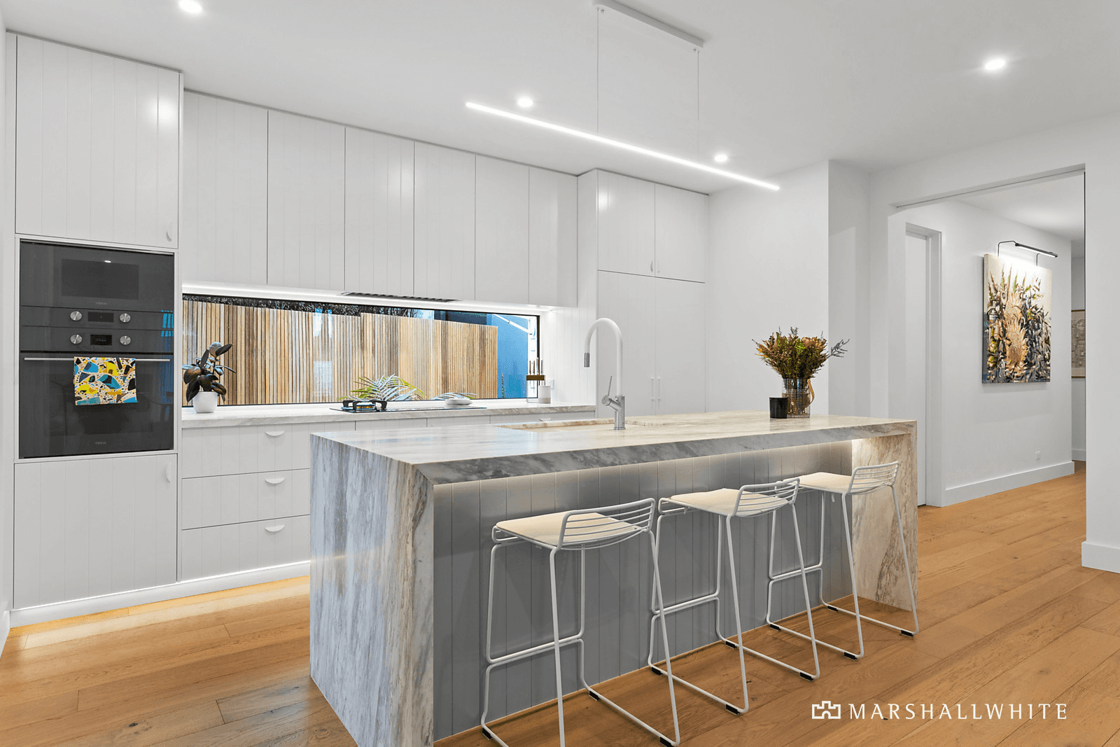 1/153 Mount Eliza Way, Mount Eliza, VIC 3930