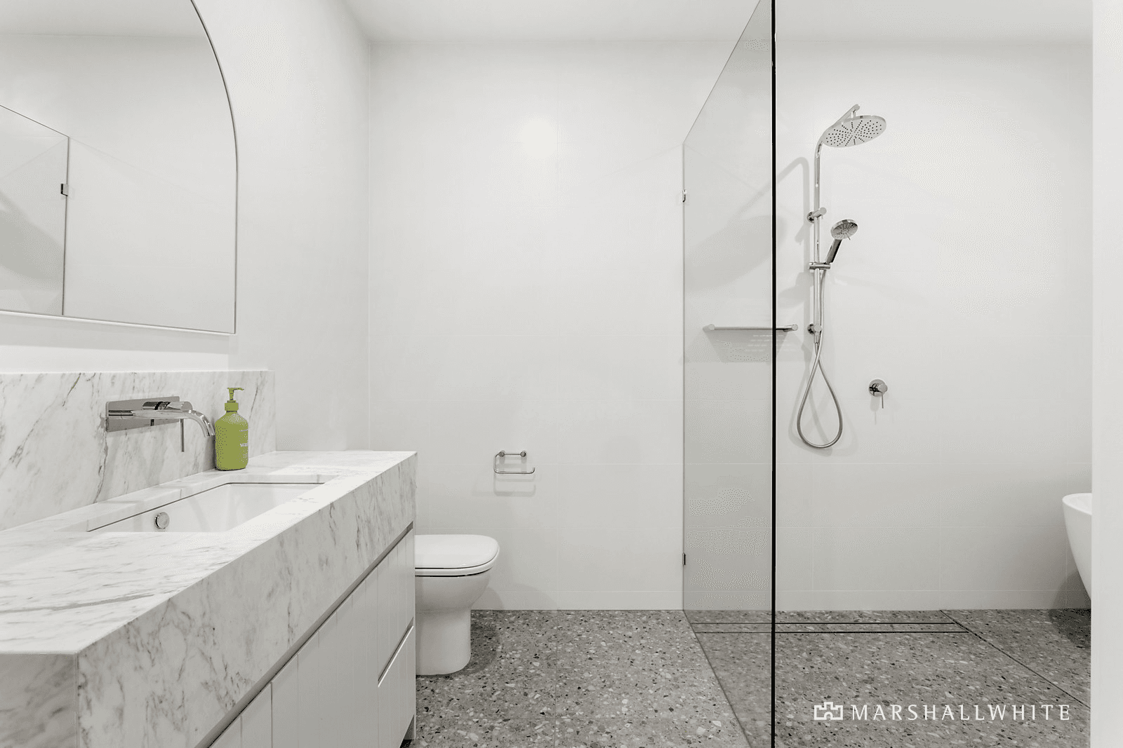 1/153 Mount Eliza Way, Mount Eliza, VIC 3930