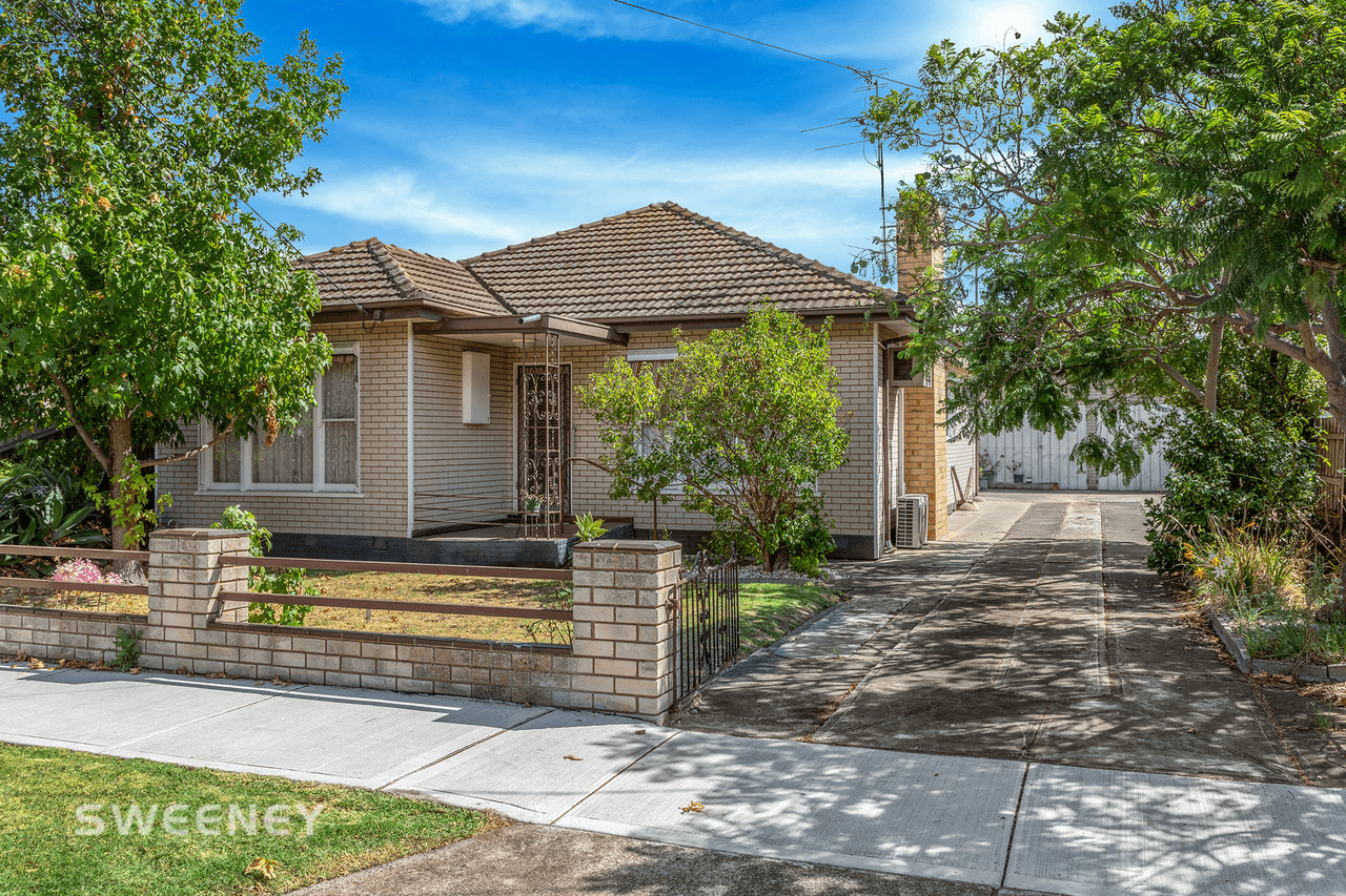 51 Links Street, Sunshine West, VIC 3020