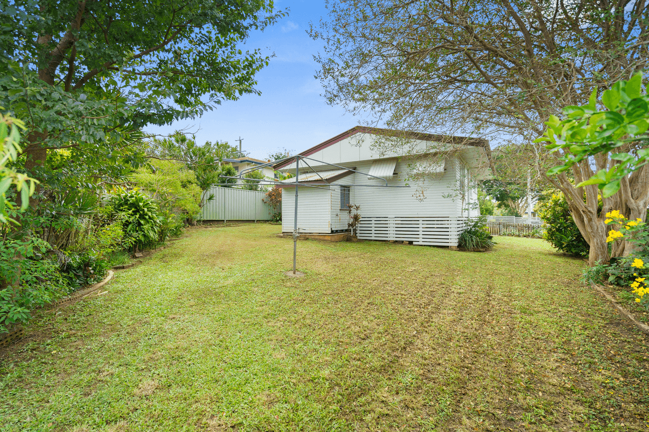 16 Birru Street, WYNNUM WEST, QLD 4178