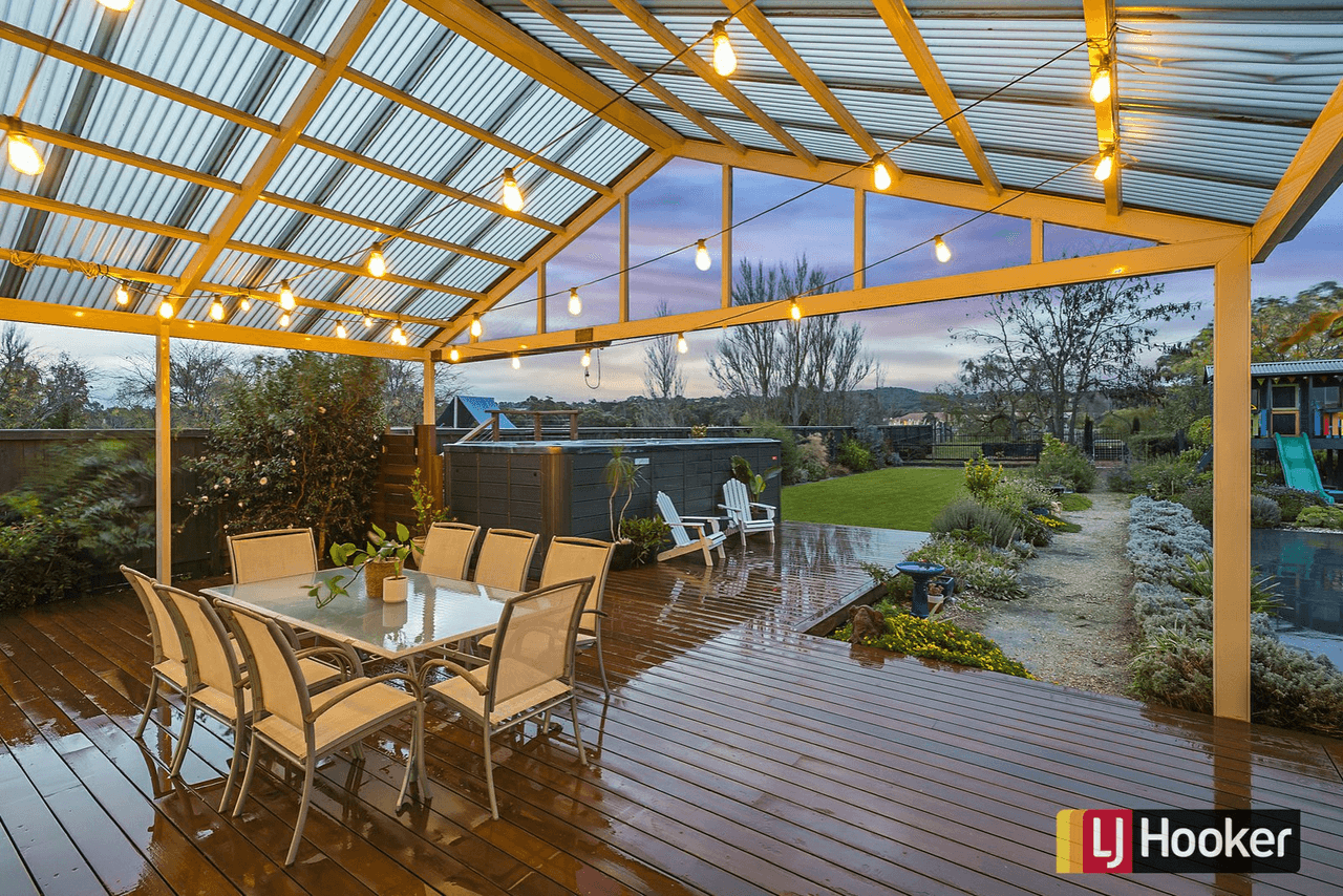 42 Augusta Way, HIDDEN VALLEY, VIC 3756