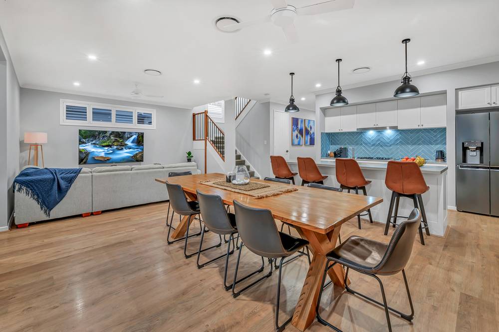 127 Melville Drive, PIMPAMA, QLD 4209