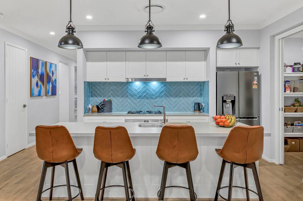 127 Melville Drive, PIMPAMA, QLD 4209