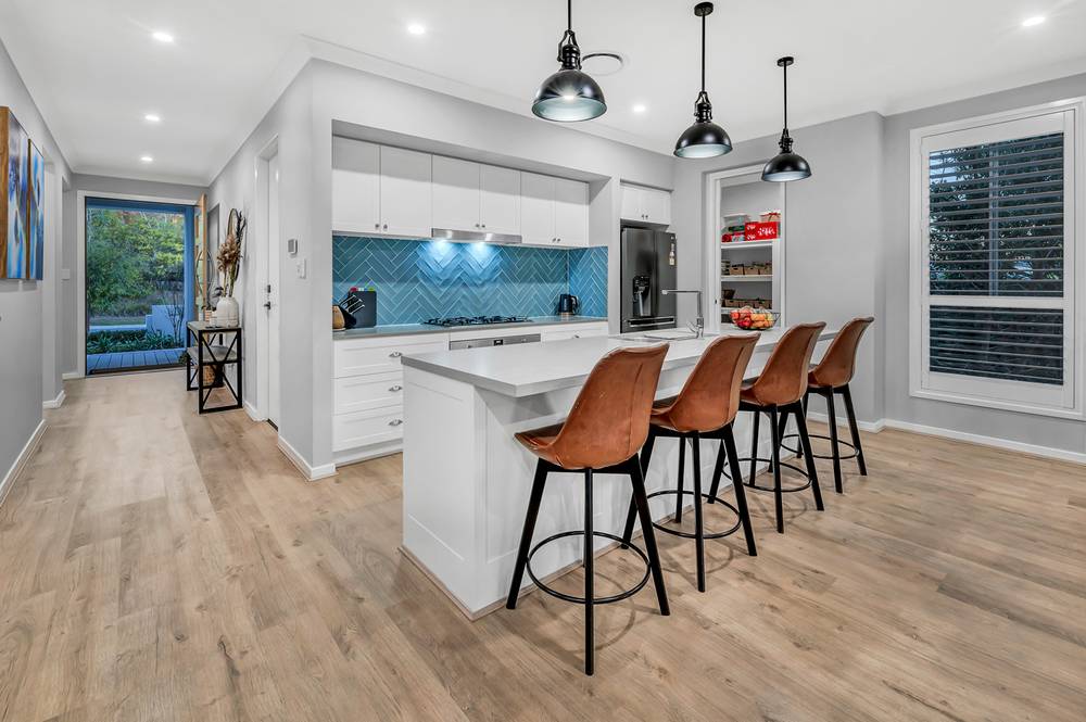 127 Melville Drive, PIMPAMA, QLD 4209