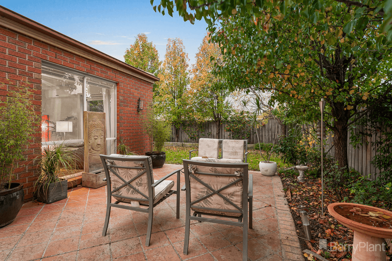 8 Chatsworth Court, Beaconsfield, VIC 3807