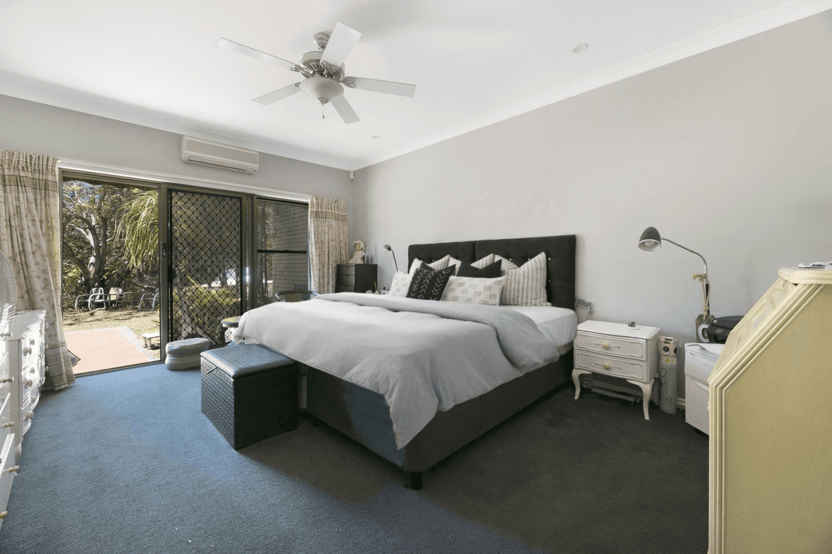 1 Warra Court, Mudgeeraba, QLD 4213