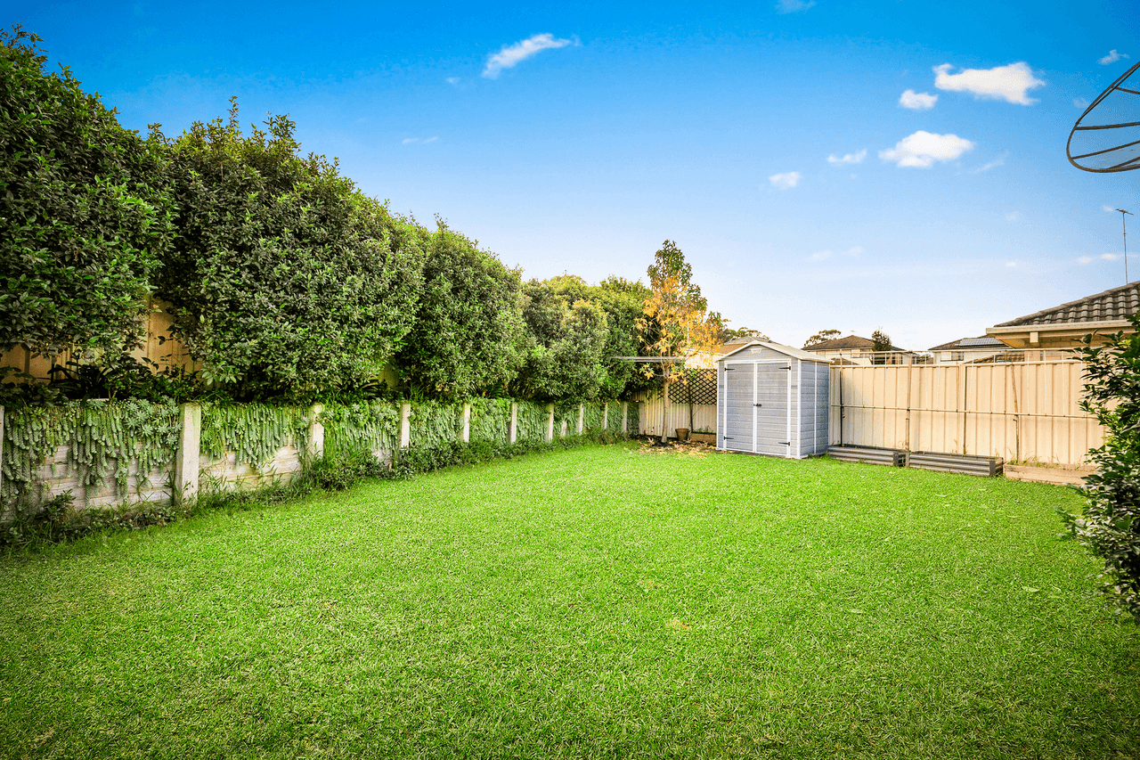 11 Leanne Place, QUAKERS HILL, NSW 2763