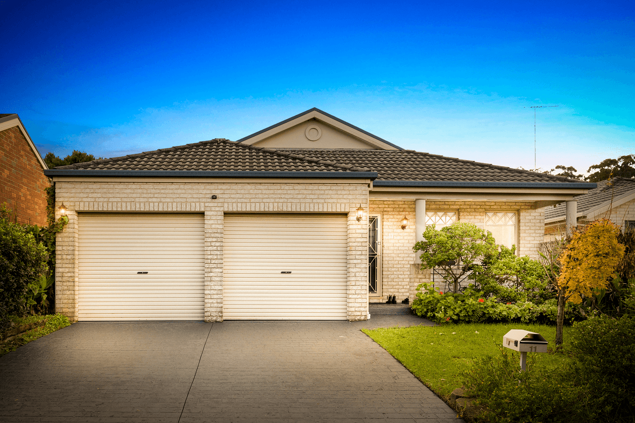 11 Leanne Place, QUAKERS HILL, NSW 2763