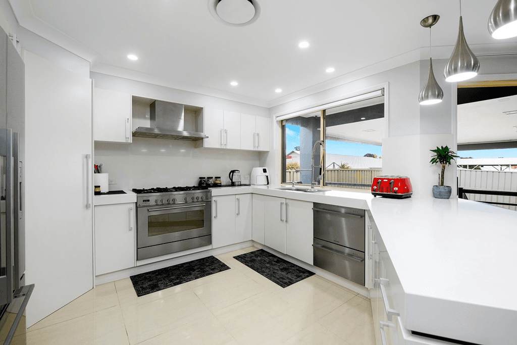 34 Oakleaf Avenue, GLENWOOD, NSW 2768