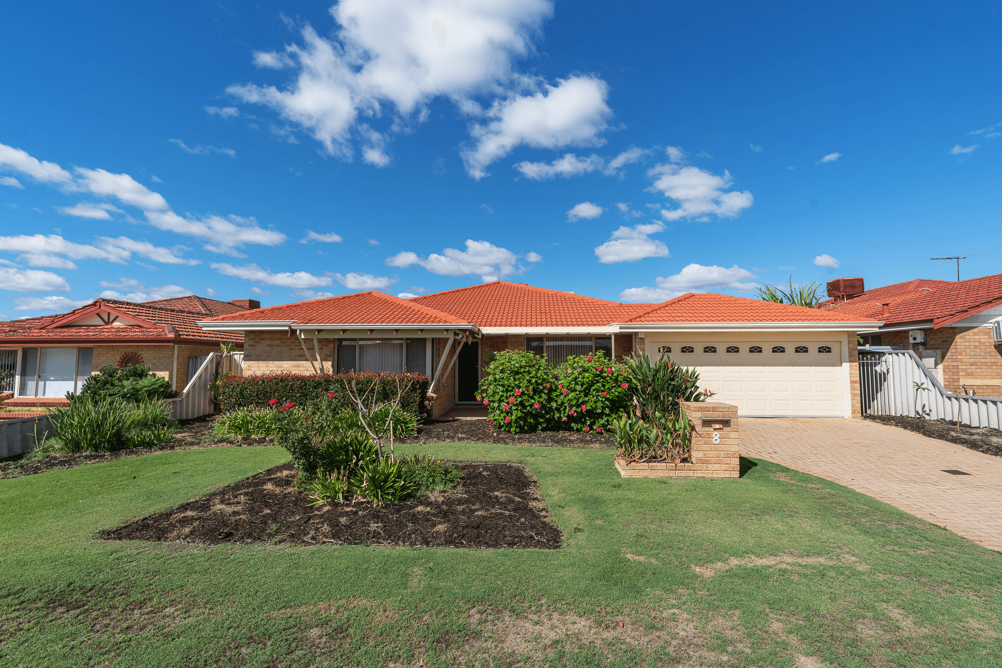 8 Coolie Street, HUNTINGDALE, WA 6110