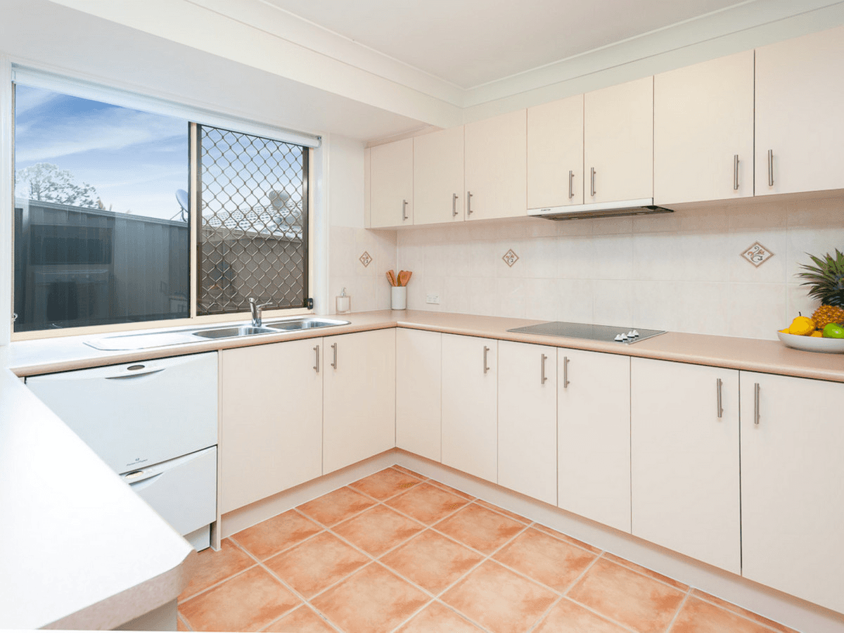 30 Austral Crescent, Pacific Pines, QLD 4211