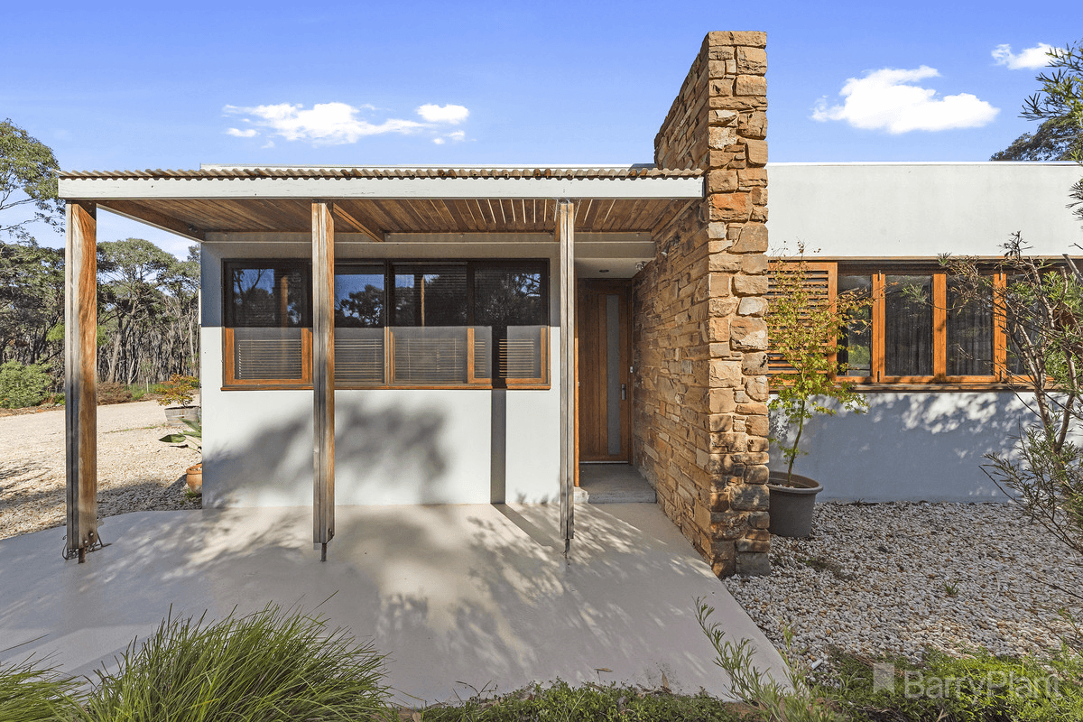 6 Kooroork Lane, Junortoun, VIC 3551