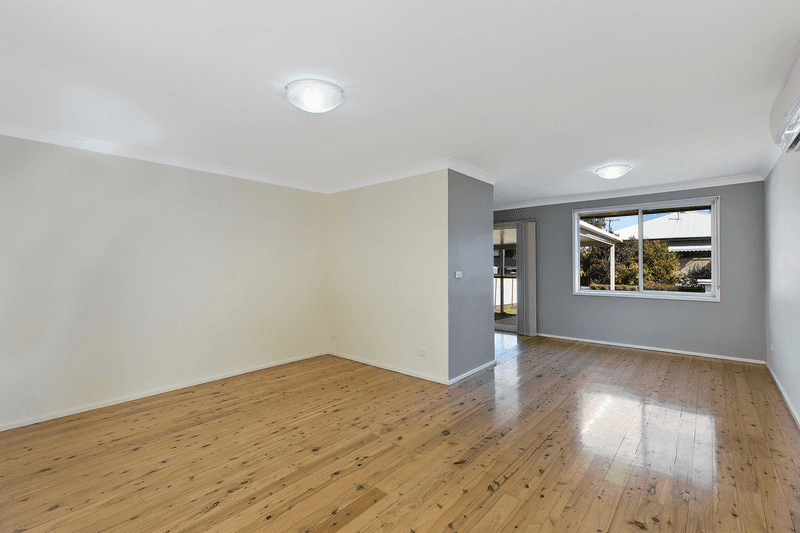 28 Marlowe Road, BATEAU BAY, NSW 2261