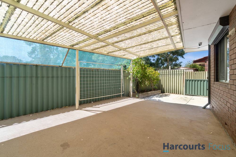 6 Curlew Court, KELMSCOTT, WA 6111