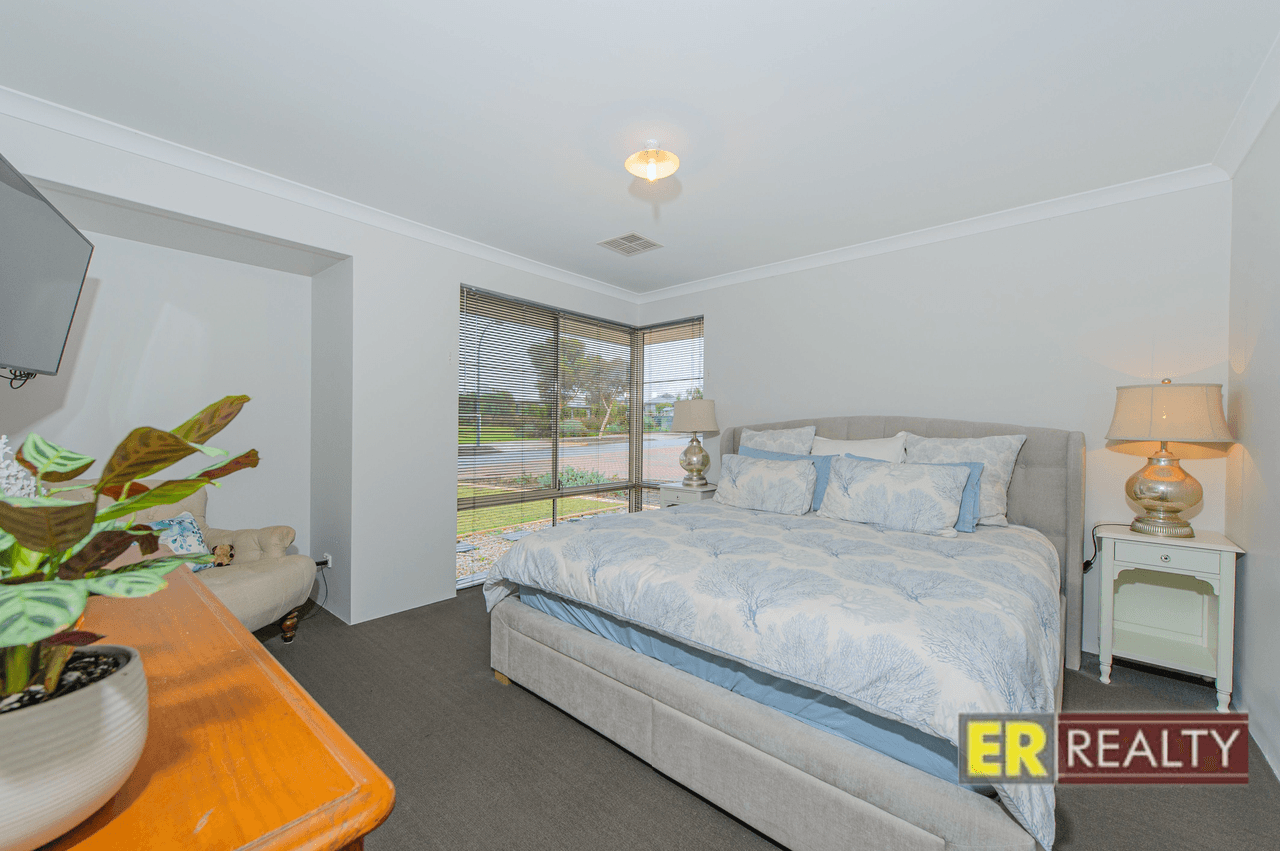 6 Forsyth Grange, ELLENBROOK, WA 6069