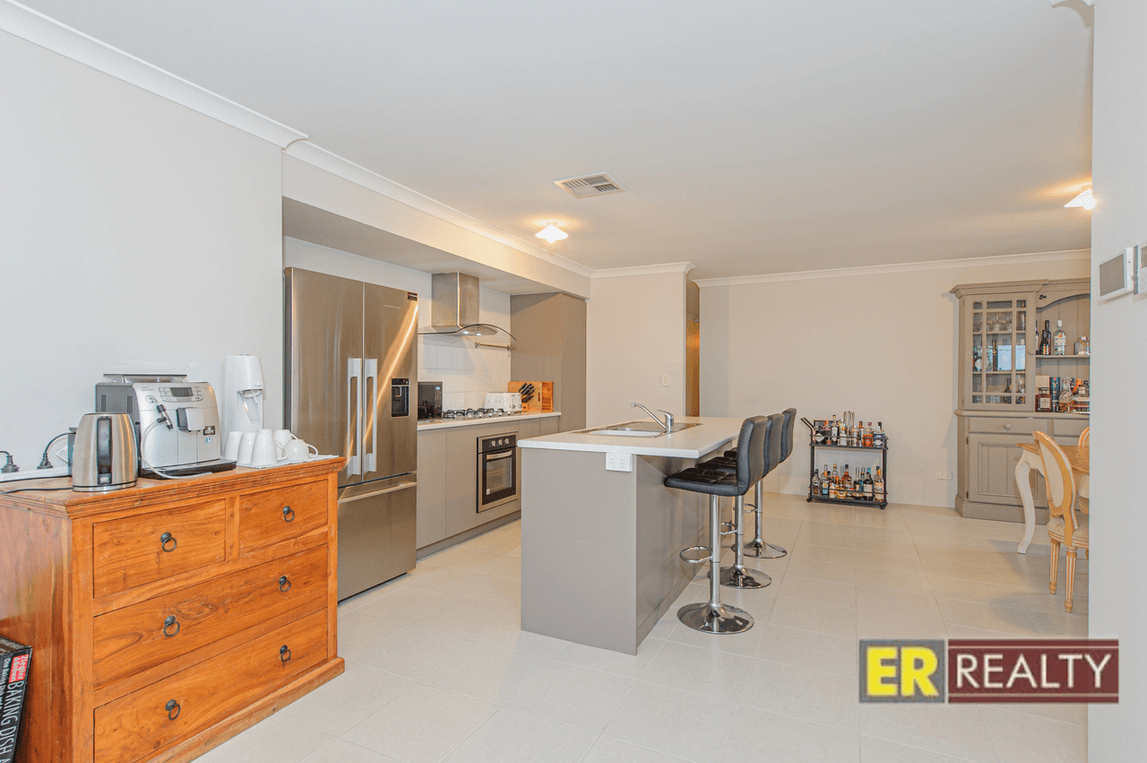 6 Forsyth Grange, ELLENBROOK, WA 6069