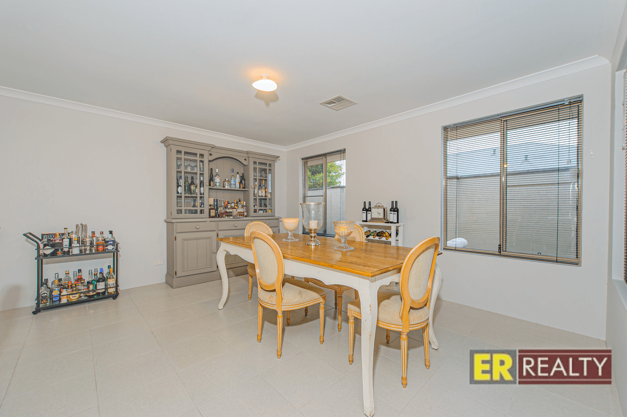 6 Forsyth Grange, ELLENBROOK, WA 6069