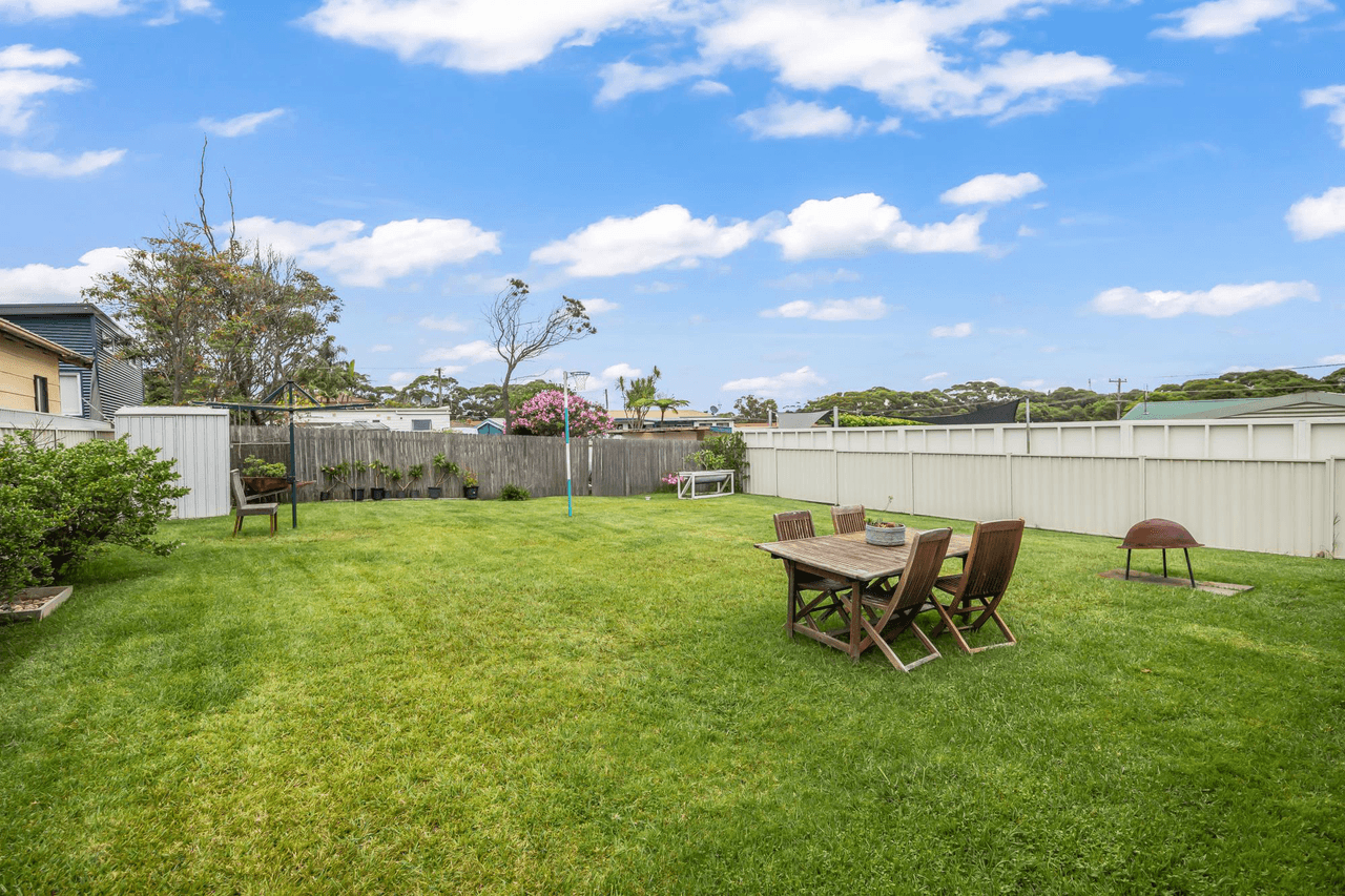 2 Hollywood Avenue, ULLADULLA, NSW 2539