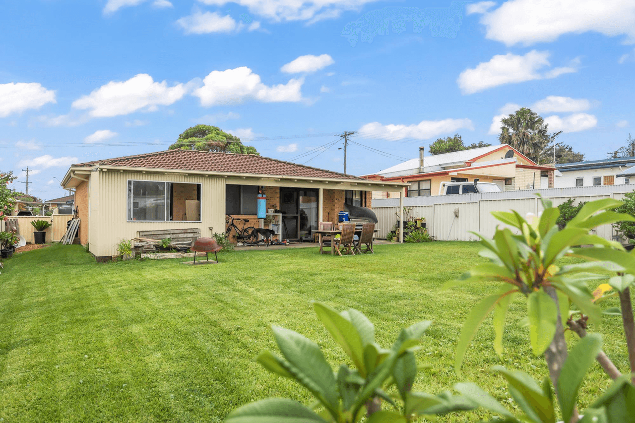 2 Hollywood Avenue, ULLADULLA, NSW 2539