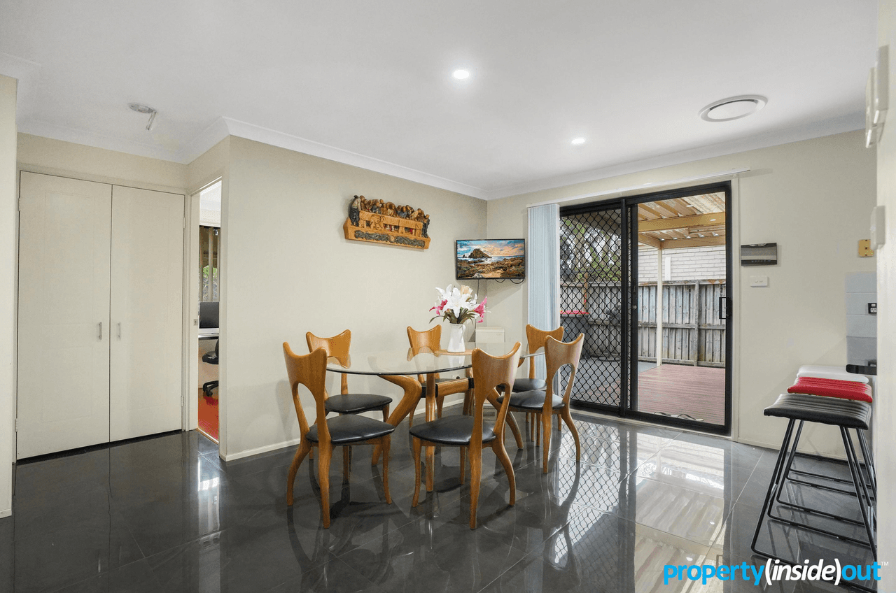 28 Minahan Place, PLUMPTON, NSW 2761