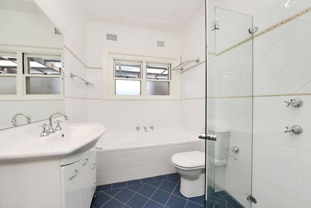 18 Barwon Road, LANE COVE, NSW 2066