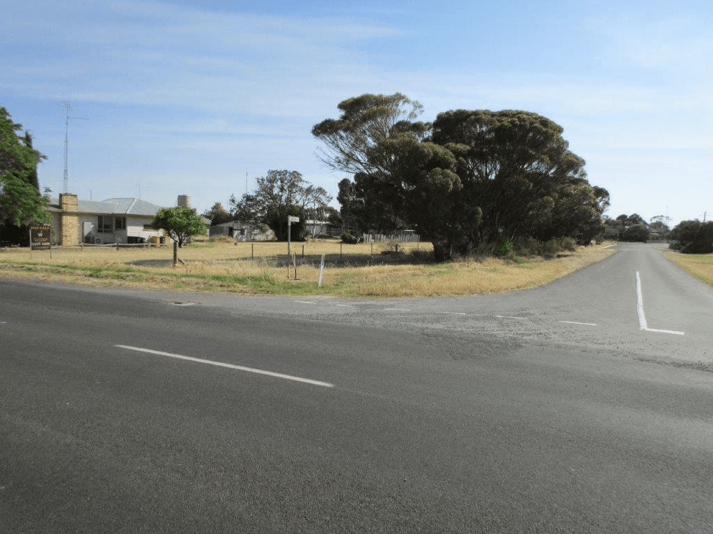 30 GLOUCESTER AVENUE, WOOMELANG, VIC 3485
