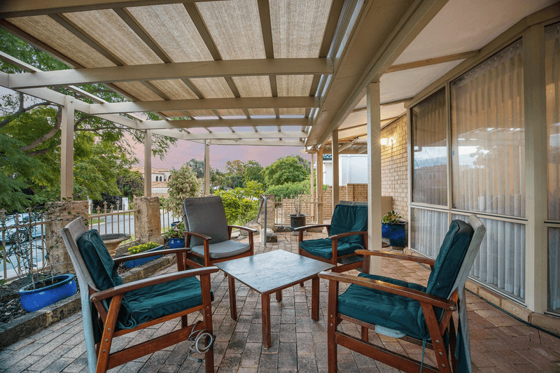 2A Troy Street, Applecross, WA 6153