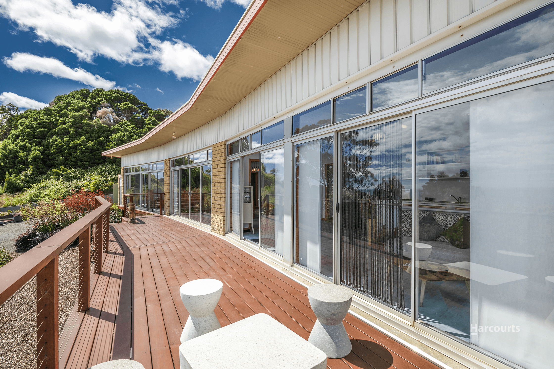 17 Seaside Crescent, PENGUIN, TAS 7316