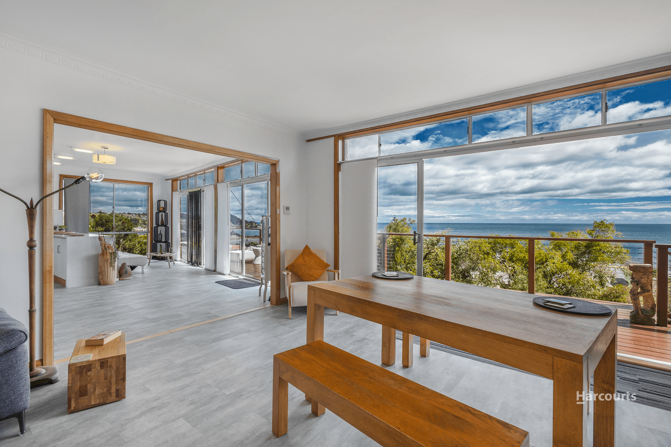 17 Seaside Crescent, PENGUIN, TAS 7316