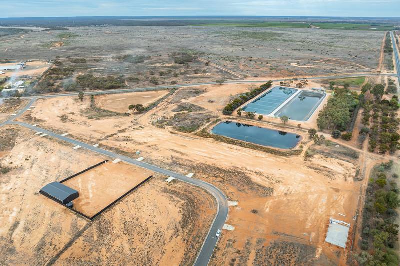 13 Yorke Drive, Gol Gol, NSW 2738