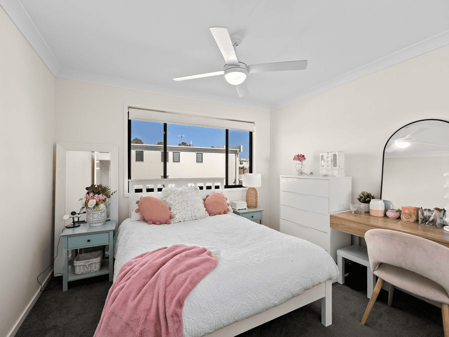 4/85 Thornton Street, RACEVIEW, QLD 4305