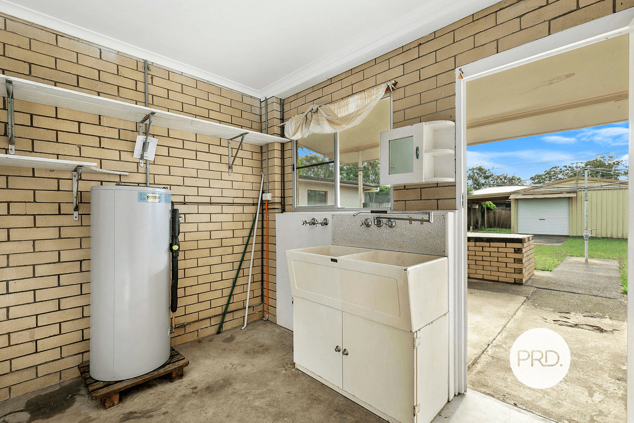 14 Matthew Parade, GRANVILLE, QLD 4650