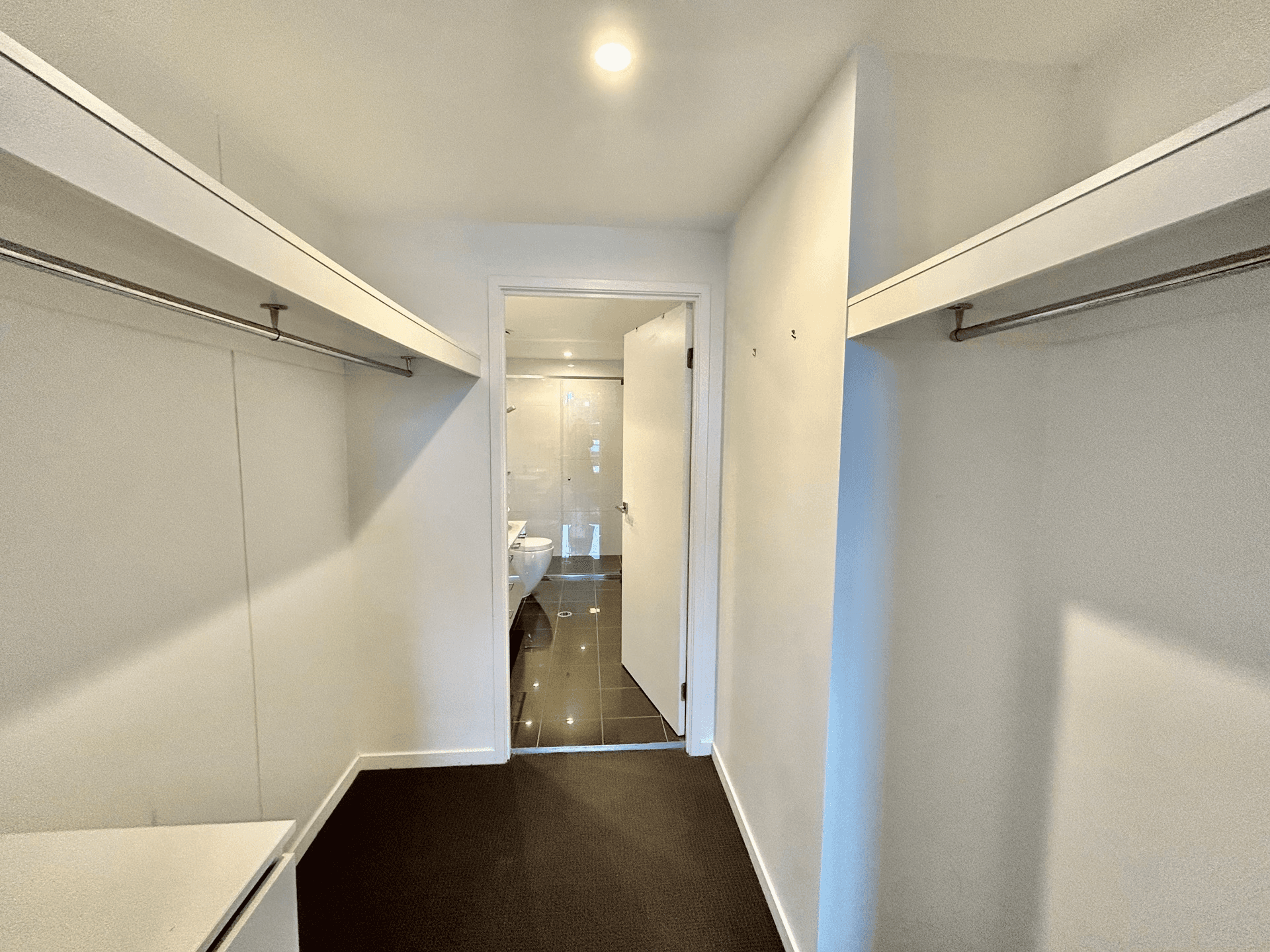 1107/5 Harbour Side Court, Biggera Waters, QLD 4216