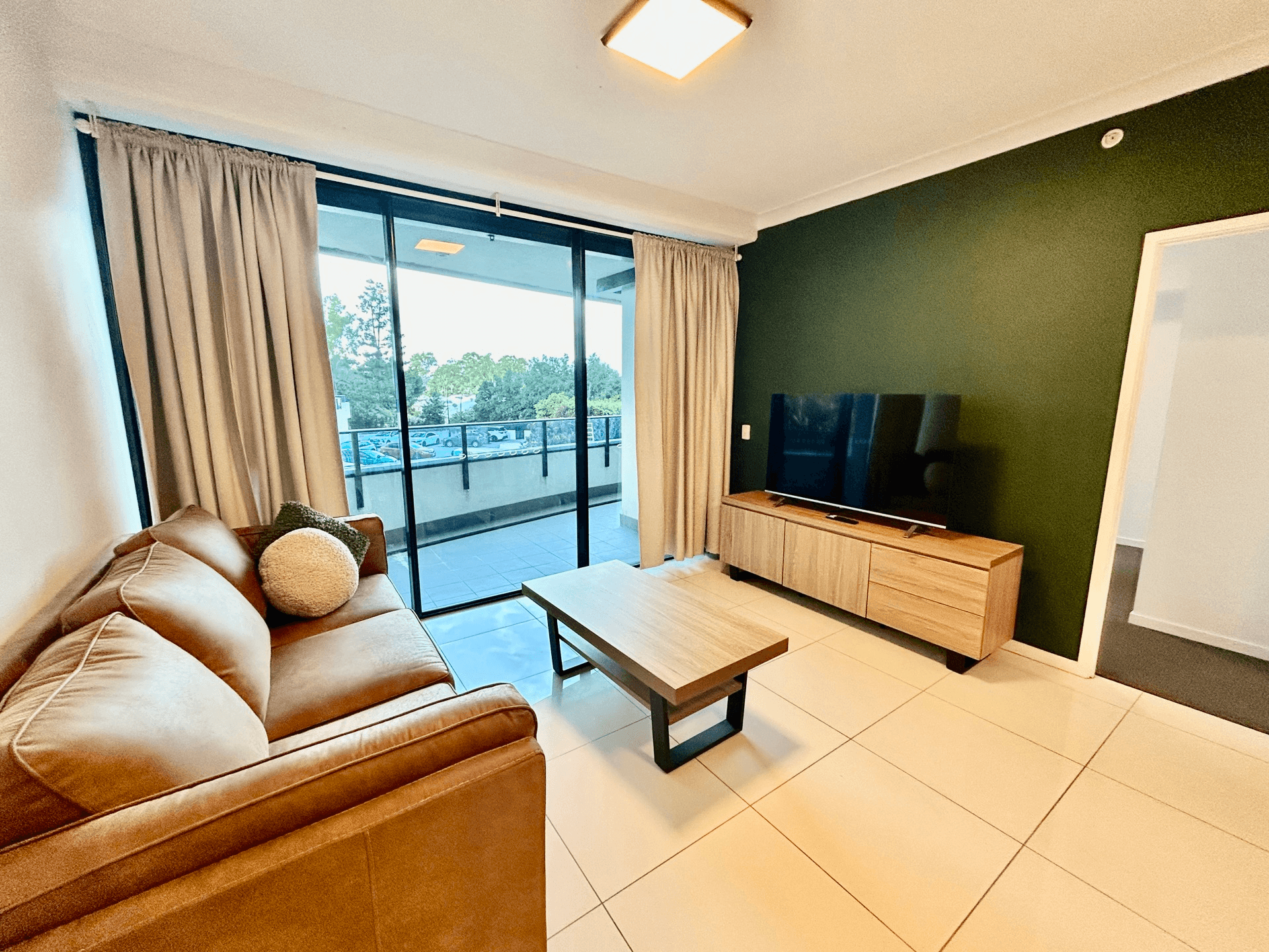 1107/5 Harbour Side Court, Biggera Waters, QLD 4216