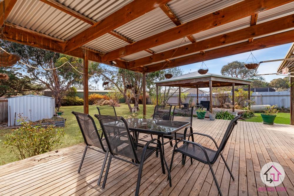 161 High Street, BROADFORD, VIC 3658