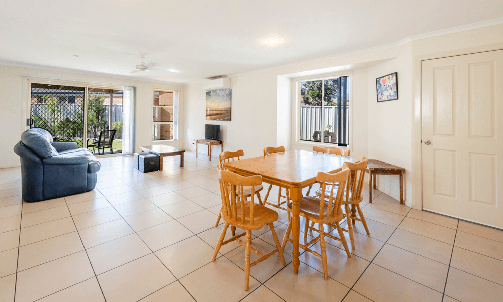 57 Park Ave, YAMBA, NSW 2464